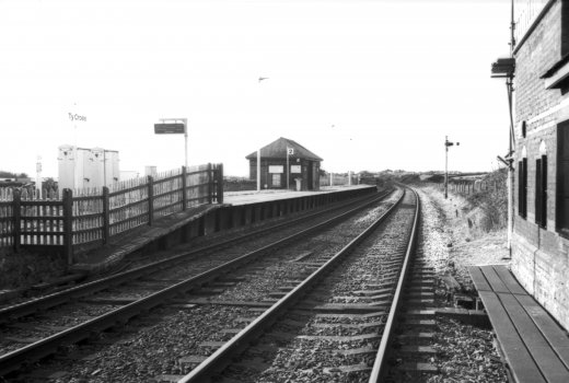 Ty Croes station, Anglesey